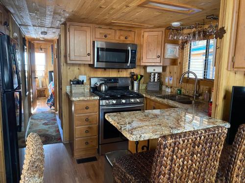 Cedar Pines Resort - photo 15