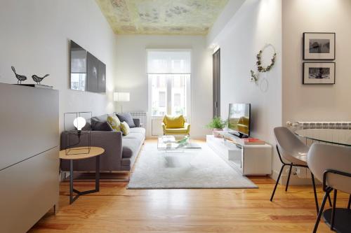Urbieta 2 Apartment by FeelFree Rentals — 4-Star Luxury Hotel in San Sebastian, Spain