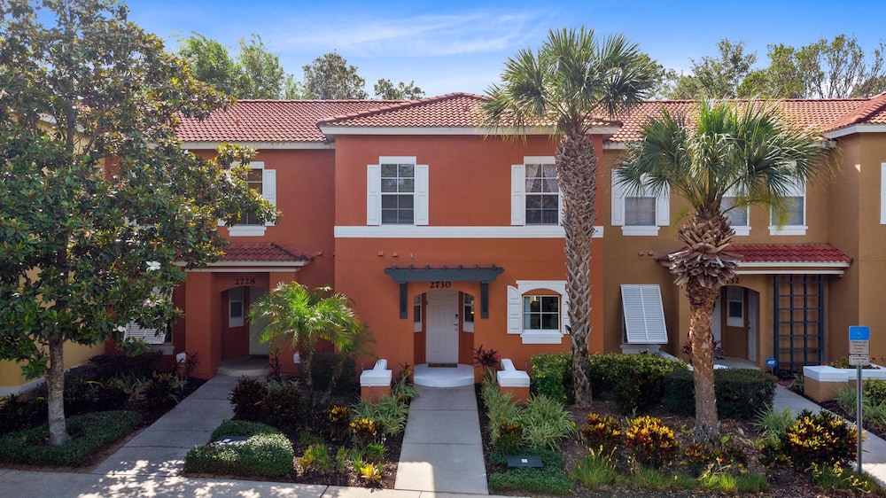 Minutes to Disney Boutique 3BR 2.5 Bath Coastal TH - photo 28