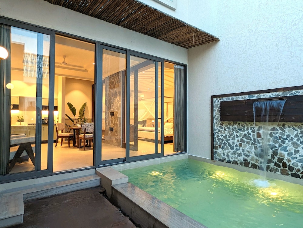 Cape House — 4-Star Luxury Hotel in Amritsar, India