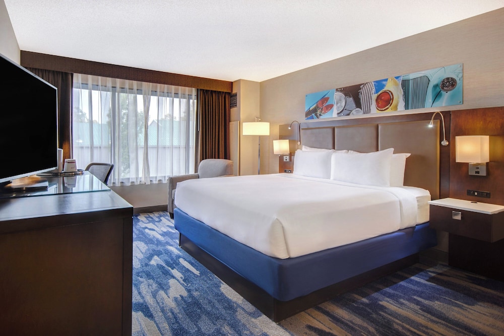Crowne Plaza Auburn Hills by IHG - photo 27