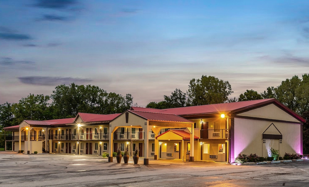 Red Roof Inn Marion IN - photo 28
