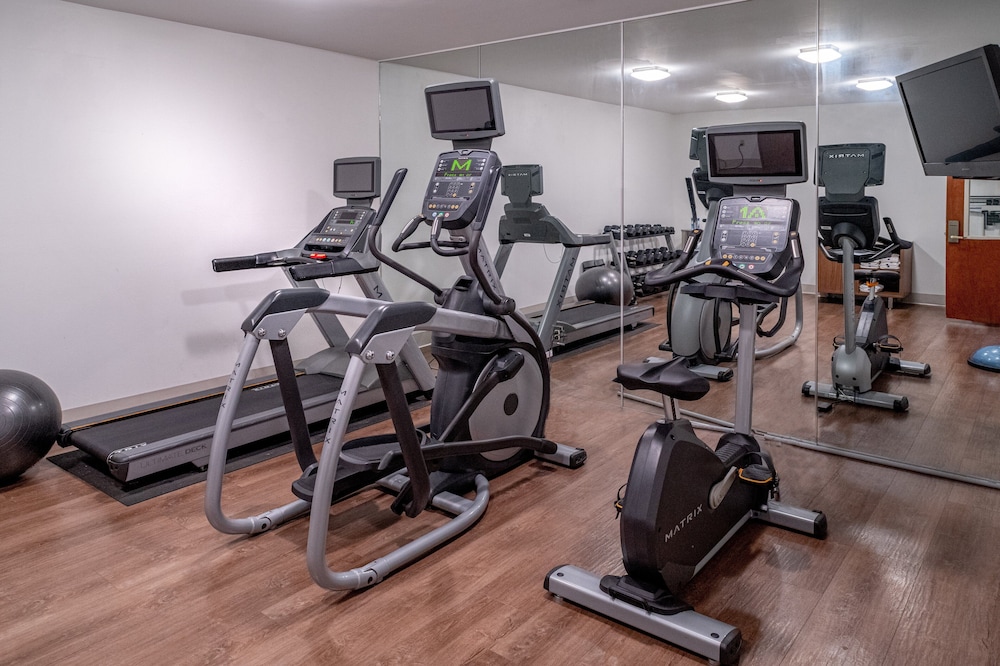 Holiday Inn Express Hotel & Suites Pikeville by IHG - photo 29