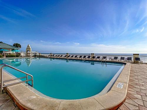Modern Beach Condo Daytona Beach — 4-Star Luxury Hotel in Daytona Beach, United States