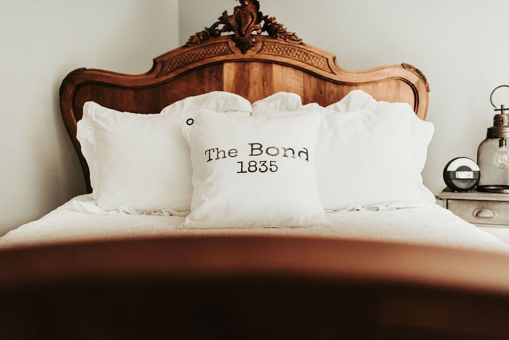 The Bond 1835 - photo 8
