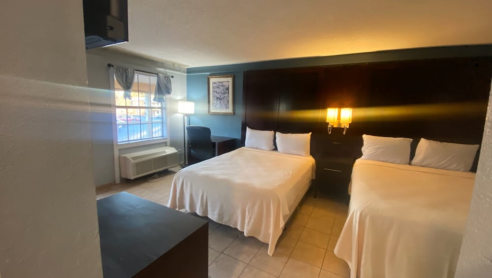 Magnuson Hotel Little Rock South - photo 11