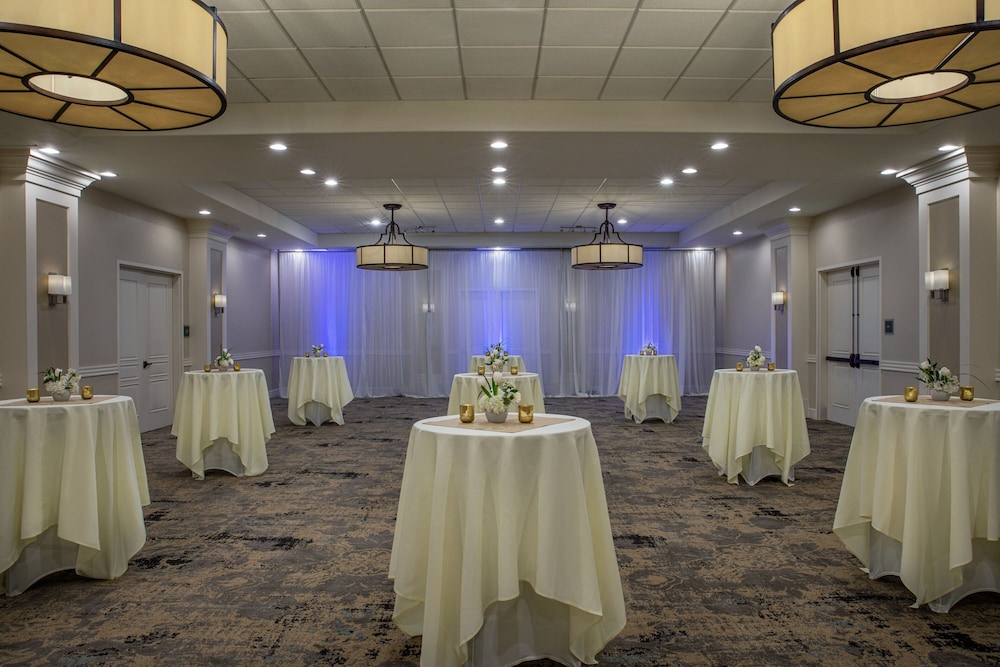 The Westin Sacramento Riverfront Hotel & Spa - photo 65