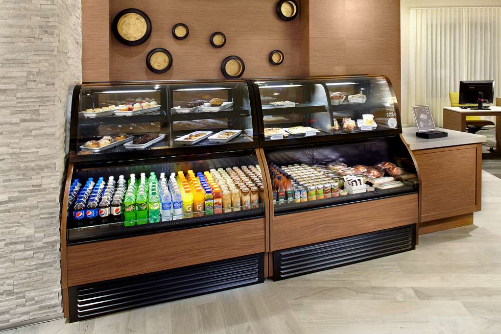 Hyatt Place Miami Airport East - photo 42