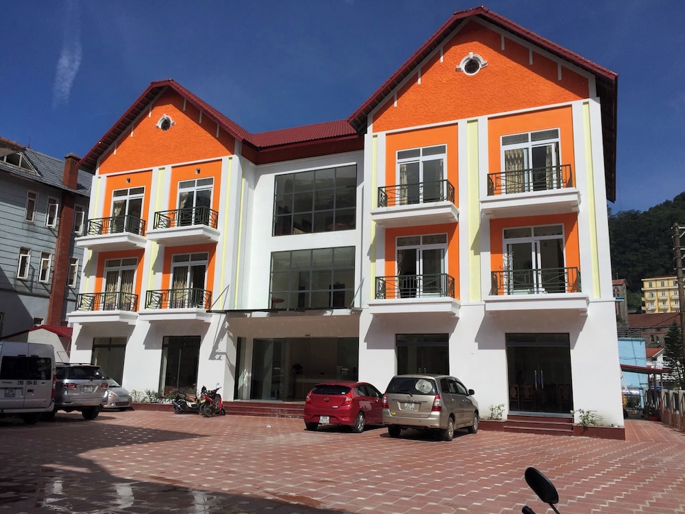 Hoa Binh Tam Dao Hotel in Trai Ngau, Vietnam