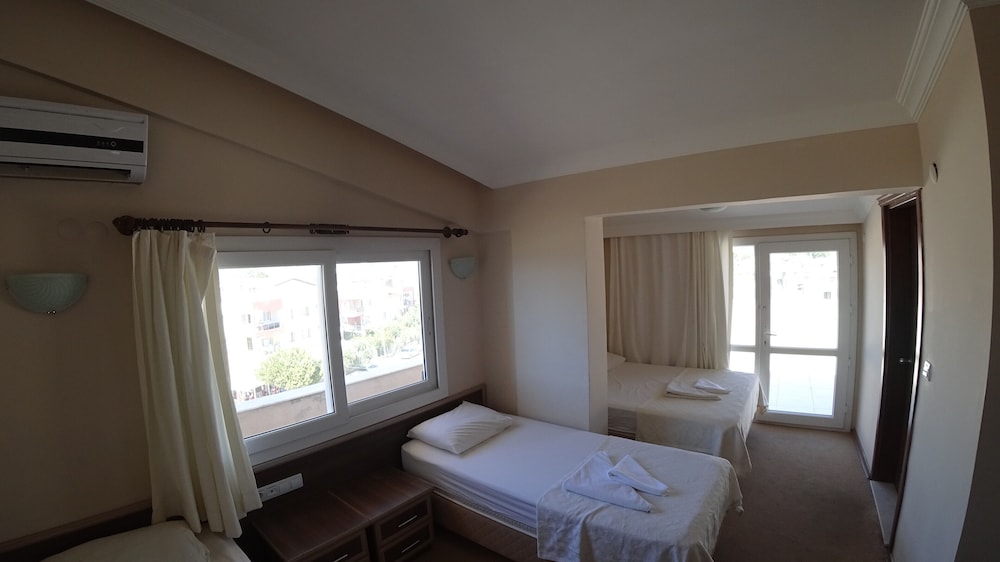 Adahan Hotel — Menderes — photo 5