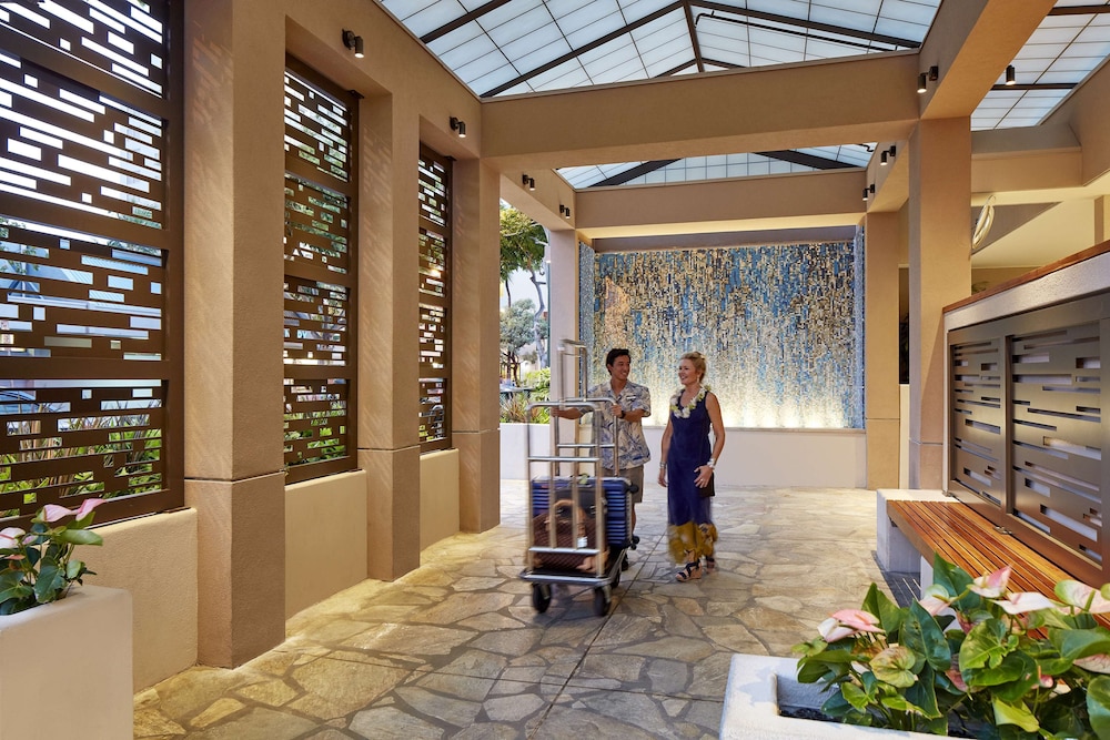 Hilton Garden Inn Waikiki Beach - photo 5