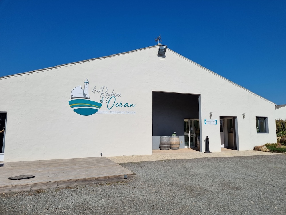 Hotel Aux Rochers De L Ocean — Givrand