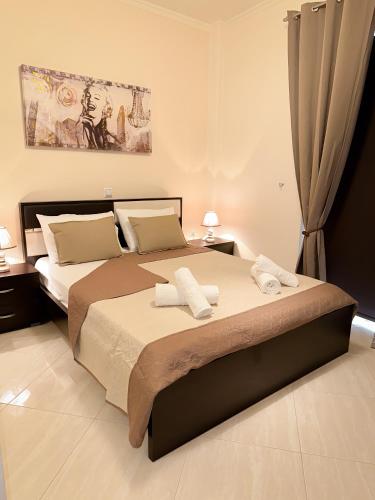 Sun N' Salt I Apartment — 4-Star Luxury Hotel in Tolon, Greece