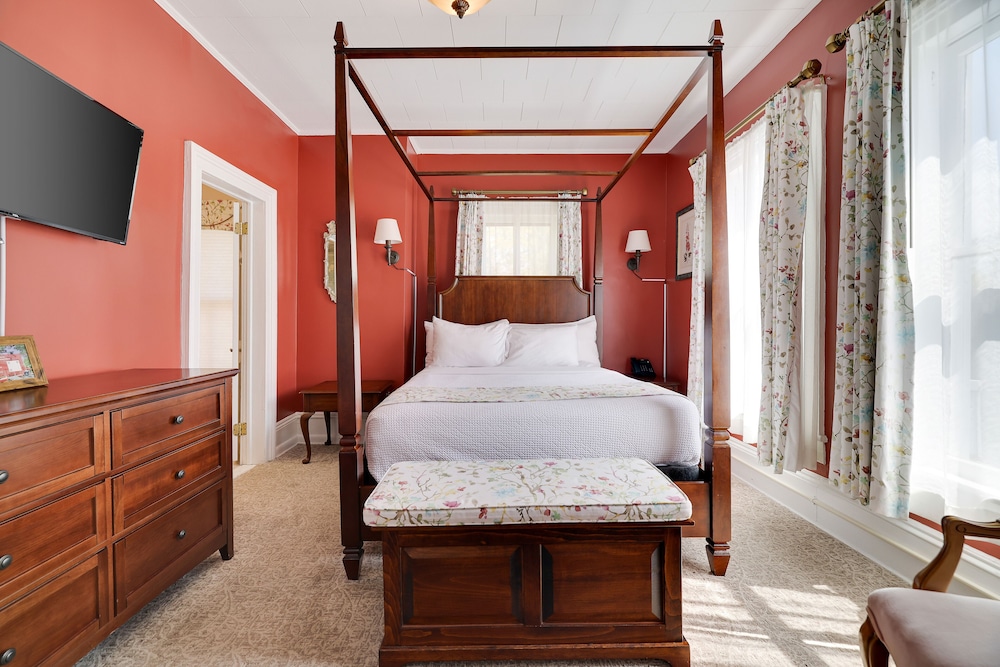 Tom Quick Inn - photo 48