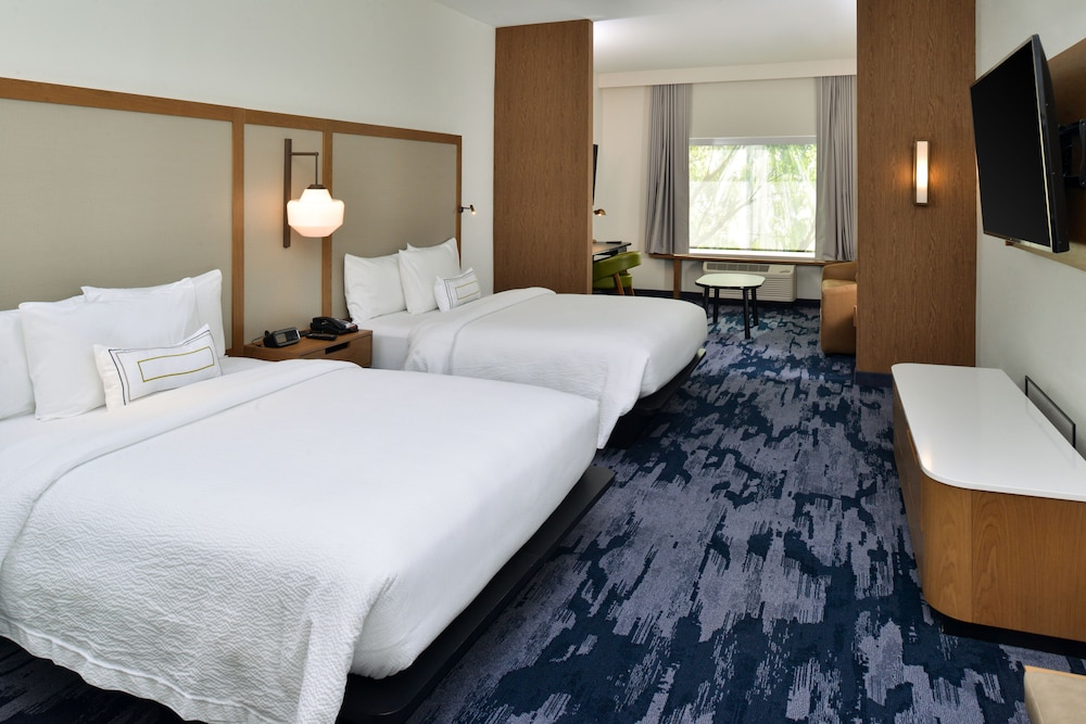Fairfield Inn & Suites by Marriott Charlotte University Research Park - photo 6