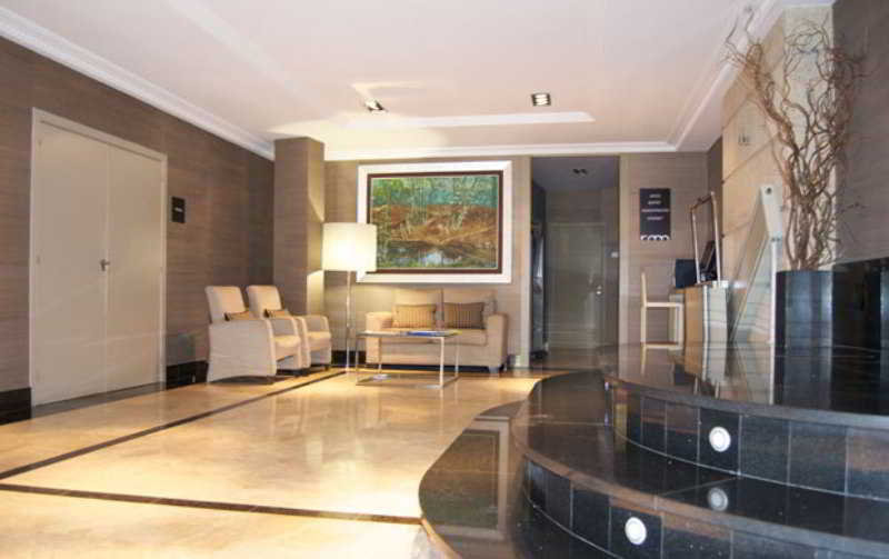 Room Hotel