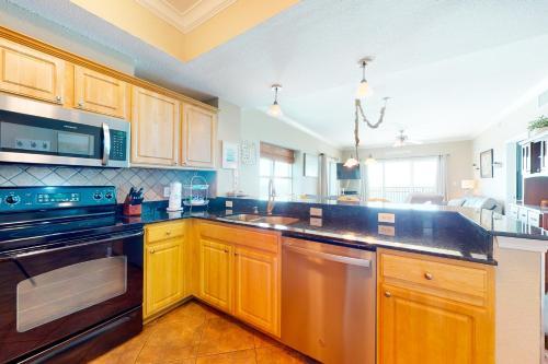 Crystal Shores West - featured photo