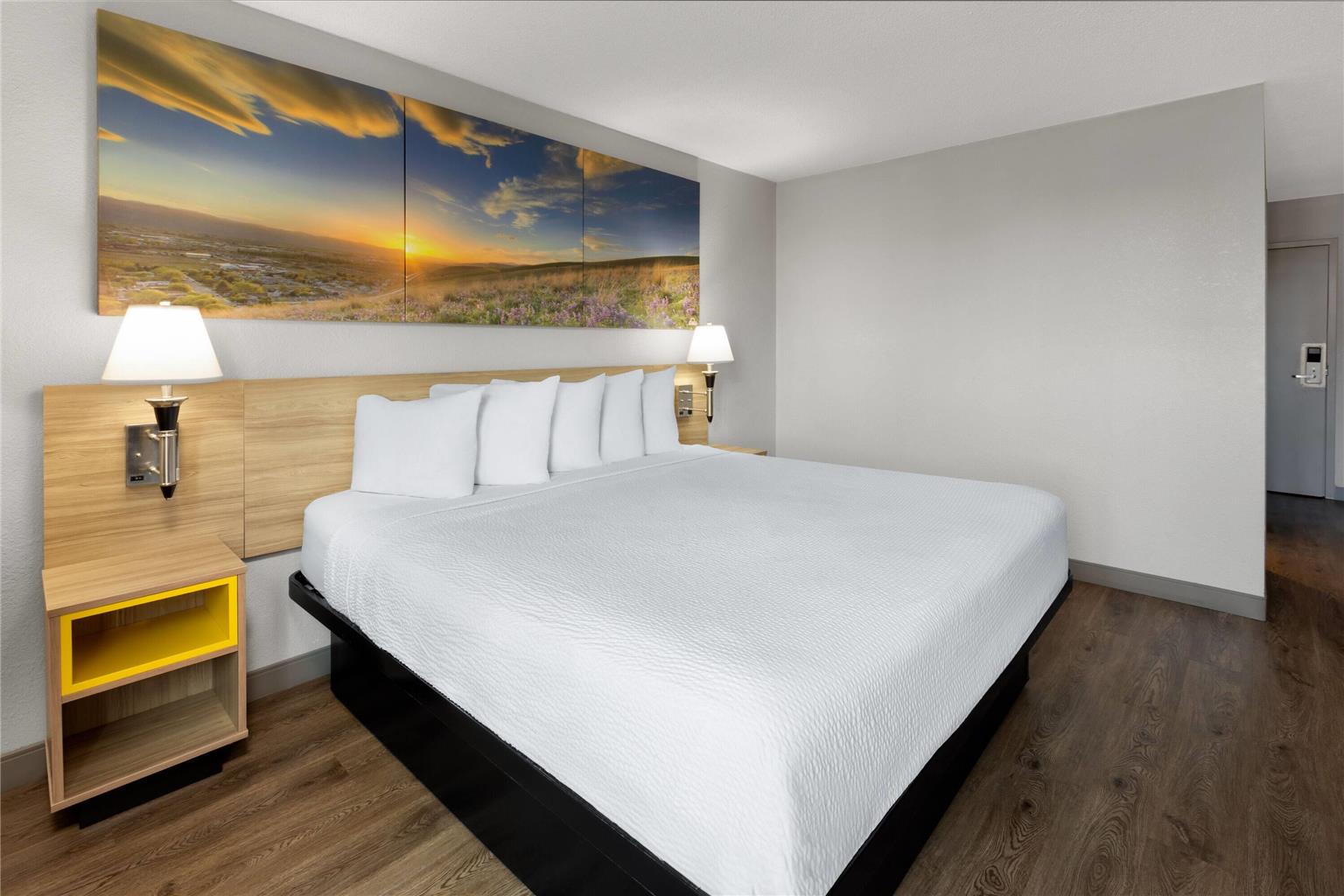 Days Inn by Wyndham Cambridge - photo 21