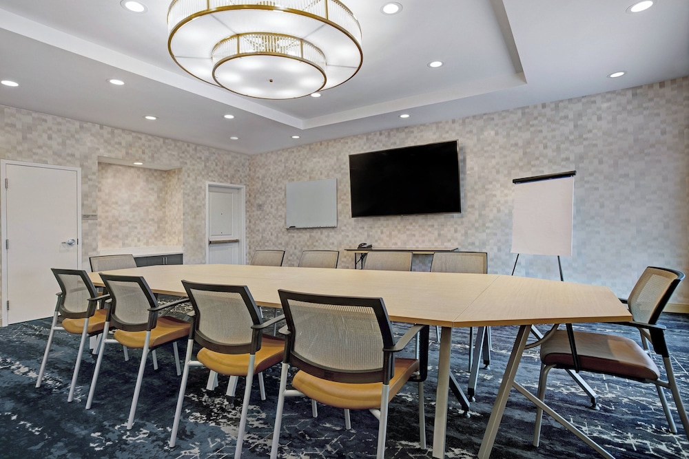TownePlace Suites by Marriott Potomac Mills Woodbridge - photo 40