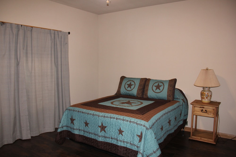 The Silver Spur Resort Campsite - photo 6