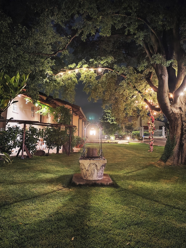 Garda Relais Antica Romelia — 4-Star Luxury Hotel in Montichiari, Italy