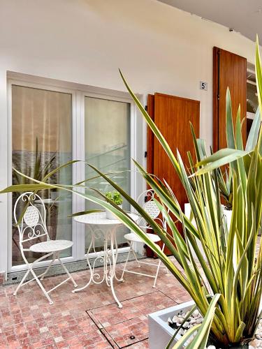 L Arco sul Lago Gold Apartment — Castro — photo 3