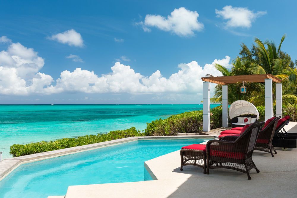 Windsong Oceanfront Villa — 4-Star Luxury Hotel in Providenciales, Turks and Caicos Islands