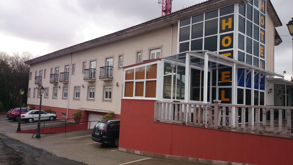 Hotel Valdoviño Express — hotel in Valdovino