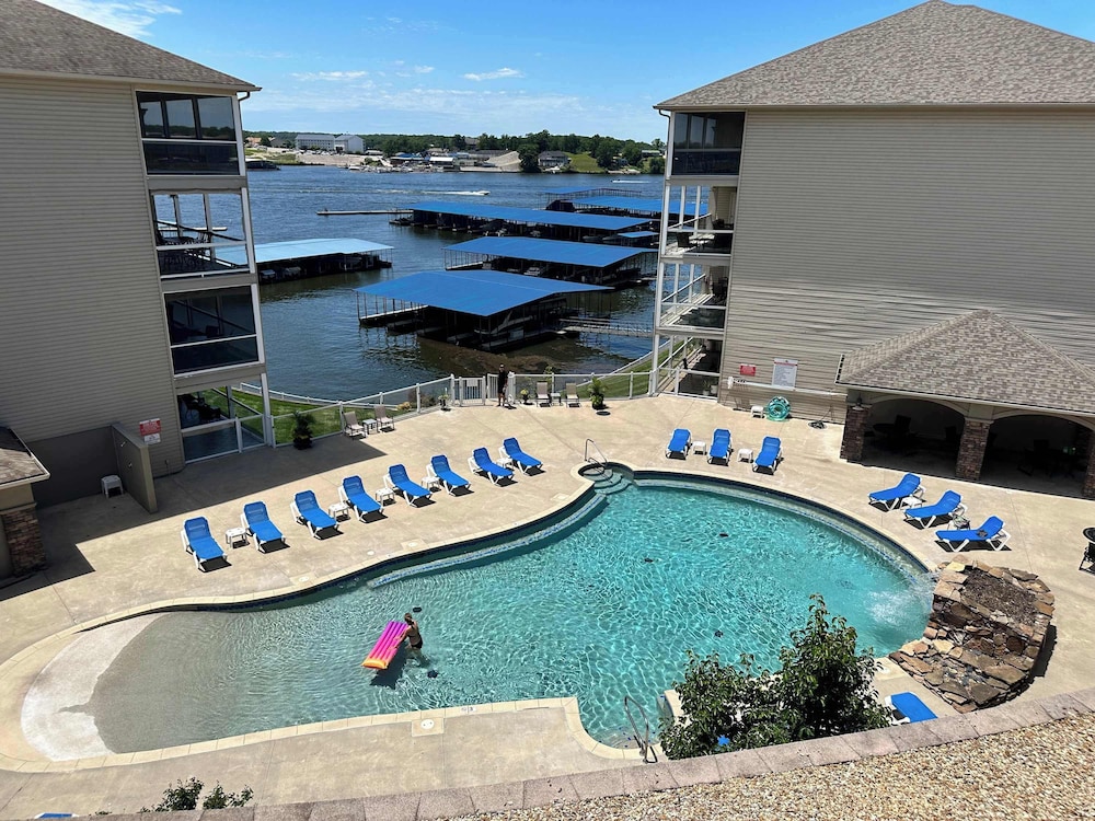 Happy Haven @ Lands End 3 BDR Resort Condo - photo 27