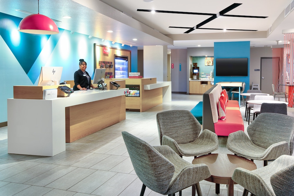 avid hotel Austin Tech Ridge by IHG - photo 41