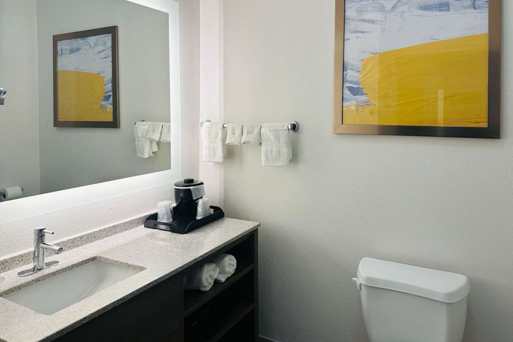 Comfort Inn & Suites Wylie - photo 17
