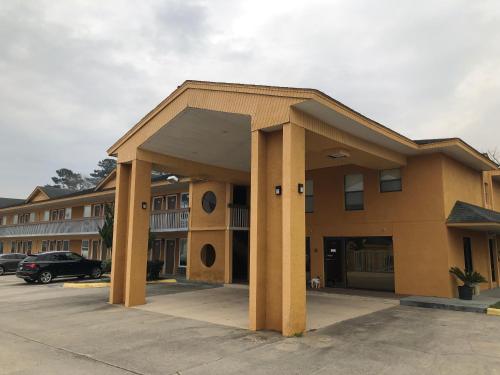 America's Best Inn - featured photo