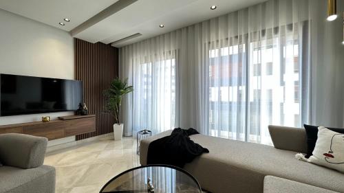 Charming and Central 2 Bedrooms By AppartAli — 4-Star Luxury Hotel in Casablanca, Morocco