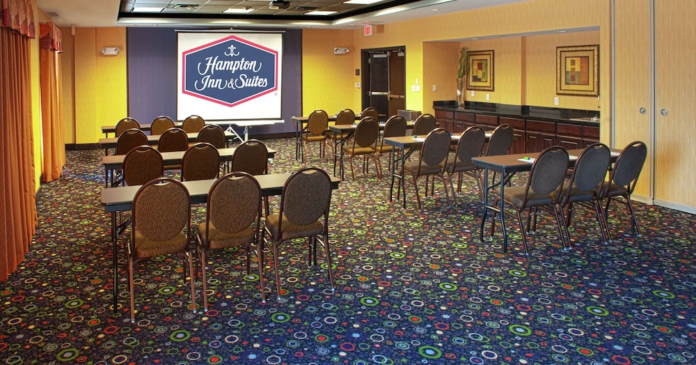 Hampton Inn & Suites Dallas Lewisville Vista Ridge Mall TX - photo 39