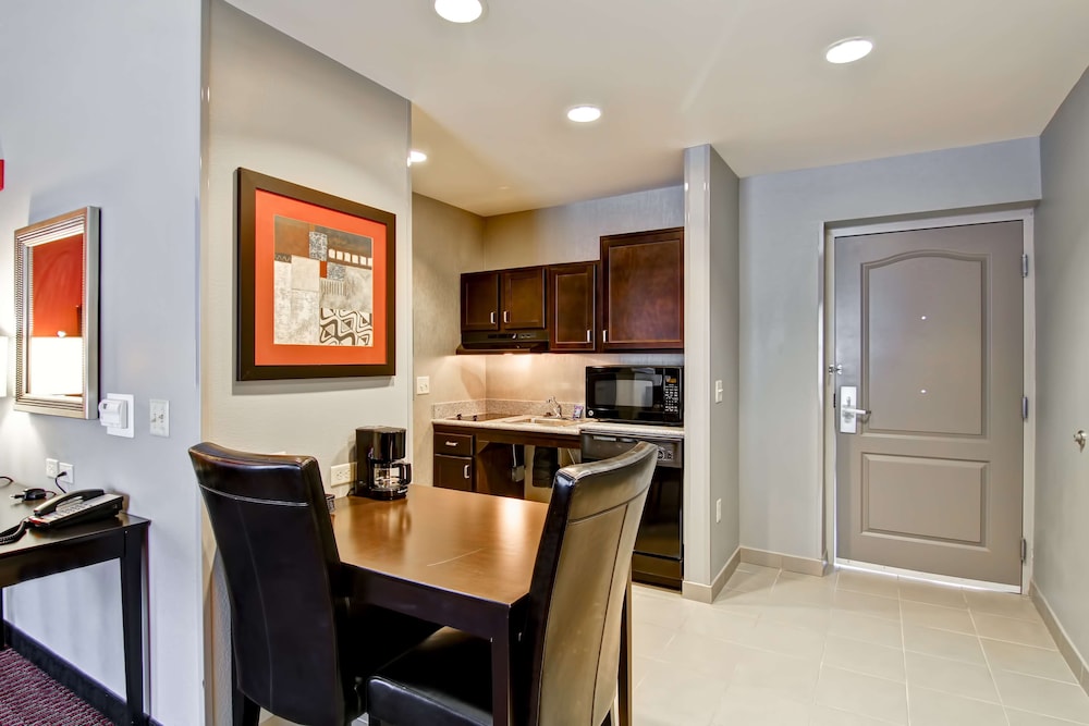 Homewood Suites by Hilton Leesburg - photo 15