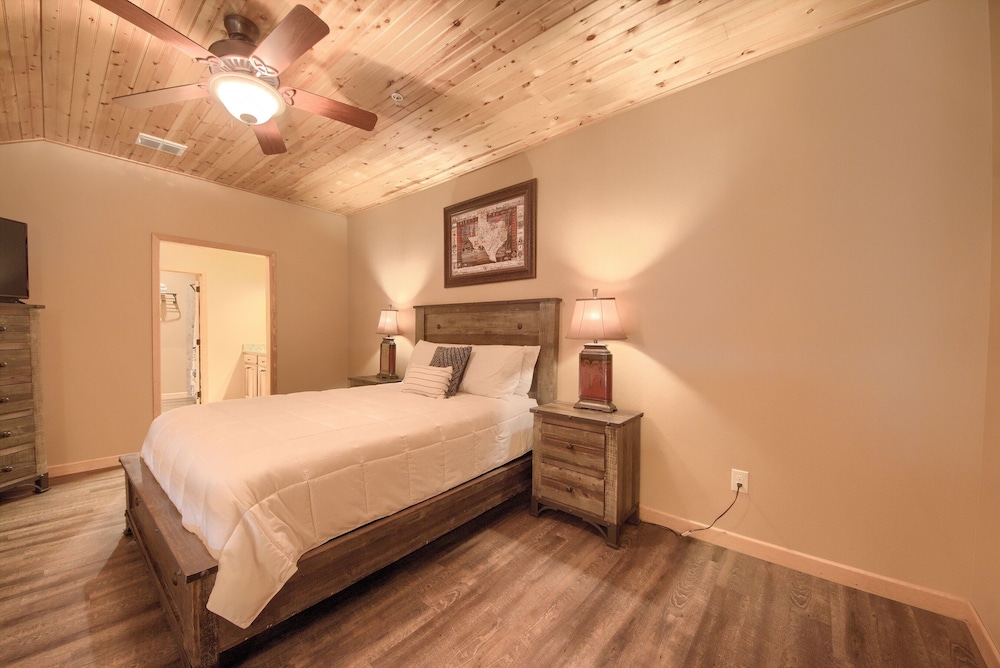 Old Mills Resort OM A14 3 Bedroom Condo by RedAwning - photo 8