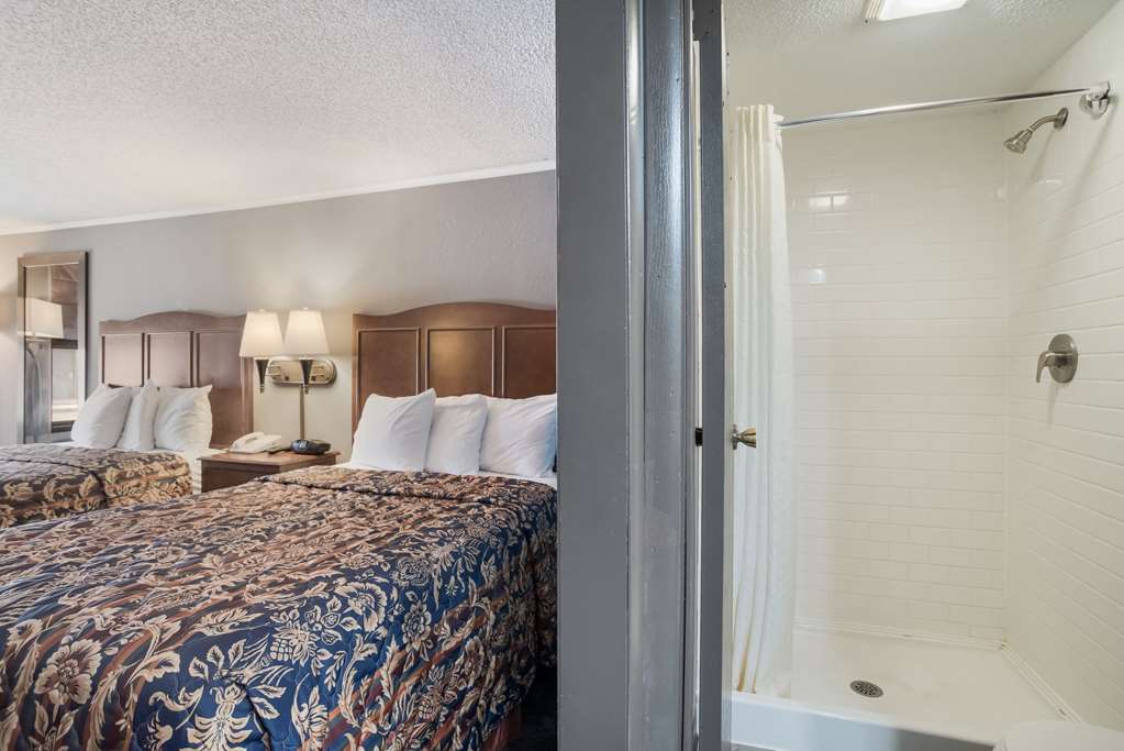 Rodeway Inn Carlisle North - photo 19