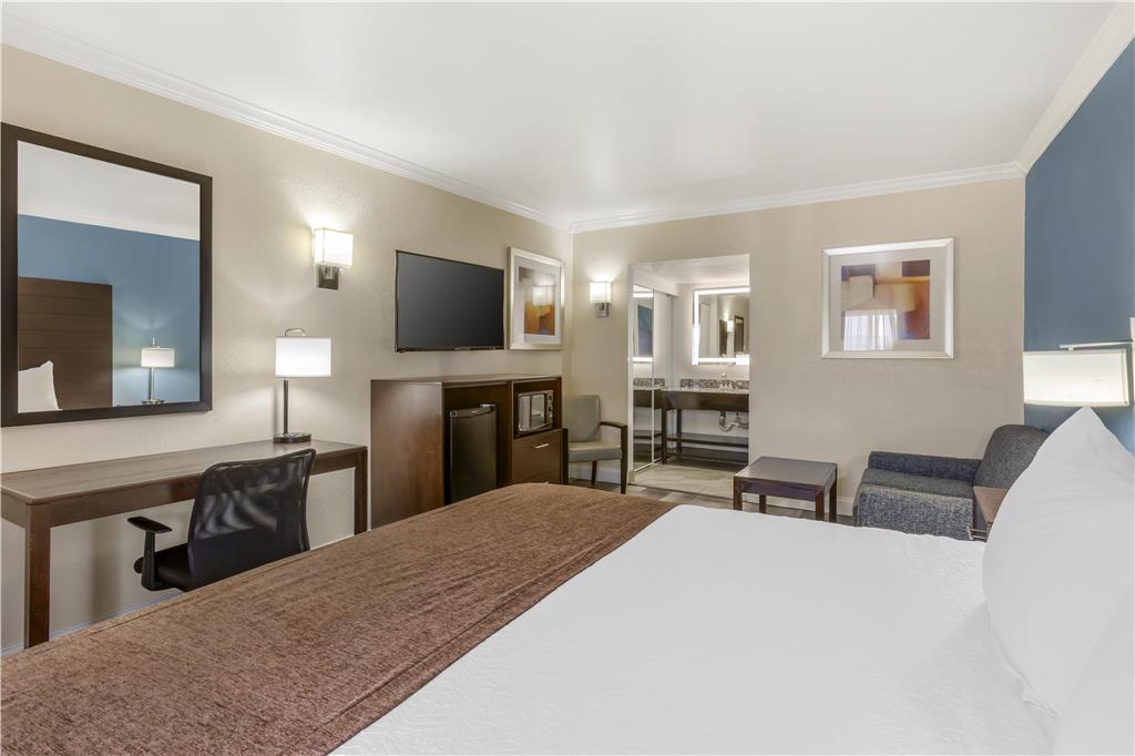 Best Western InnSuites Tucson Foothills Hotel & Suites - photo 89