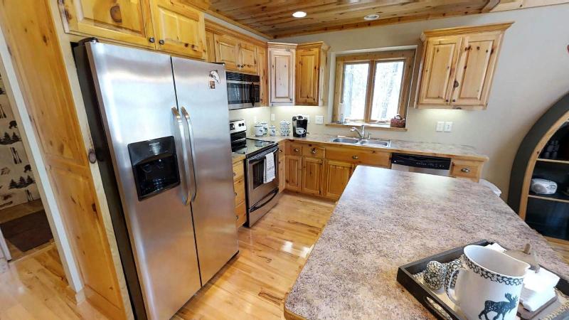 Lakefront Hideaway - photo 13
