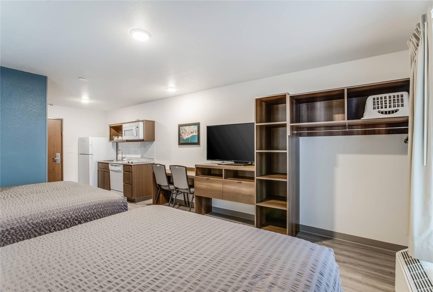 WoodSpring Suites Novi Farmington - photo 25