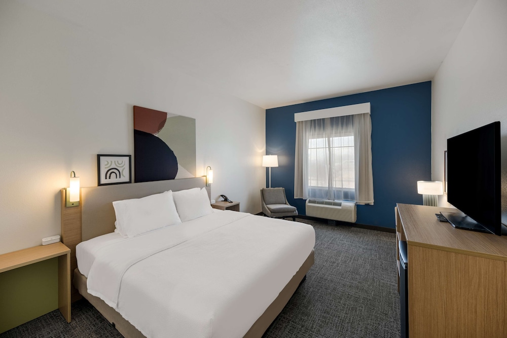 Spark by Hilton Midland South - photo 9