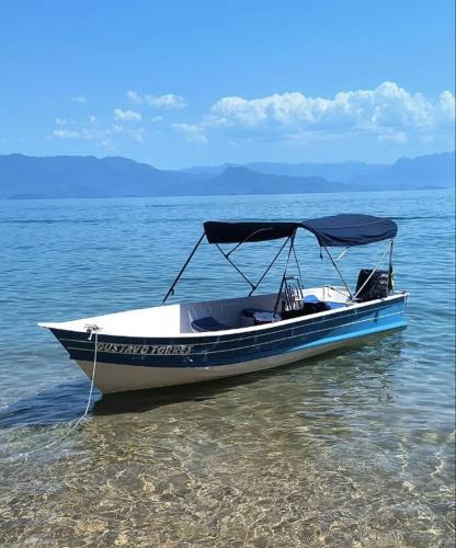 Lancha Gustavo Torres — Paraty
