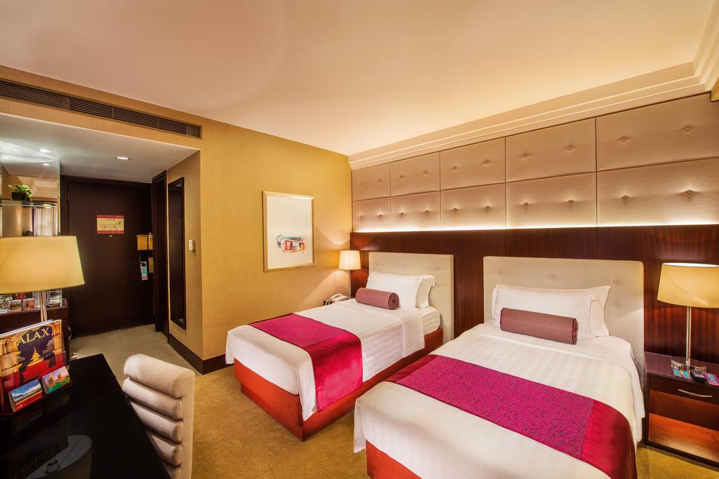 Grand Waldo Hotel Macau — Unknown City — photo 2