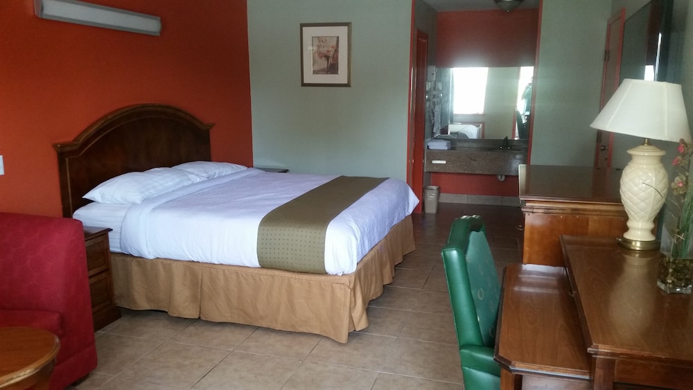 Texas Inn Brownsville by Hotel O - photo 15