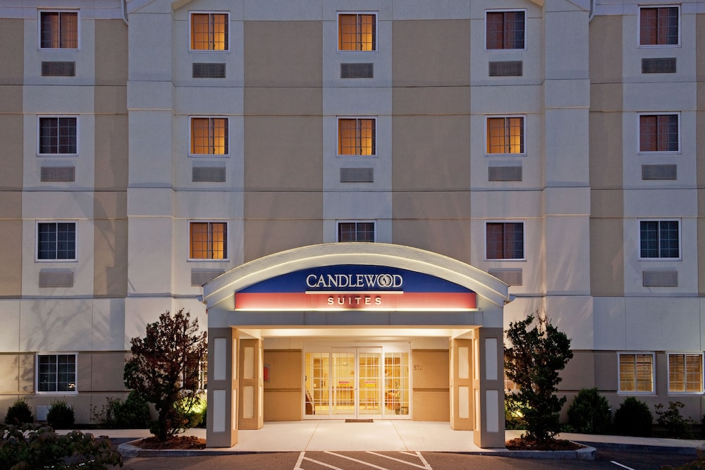 Candlewood Suites West Springfield by IHG - photo 36