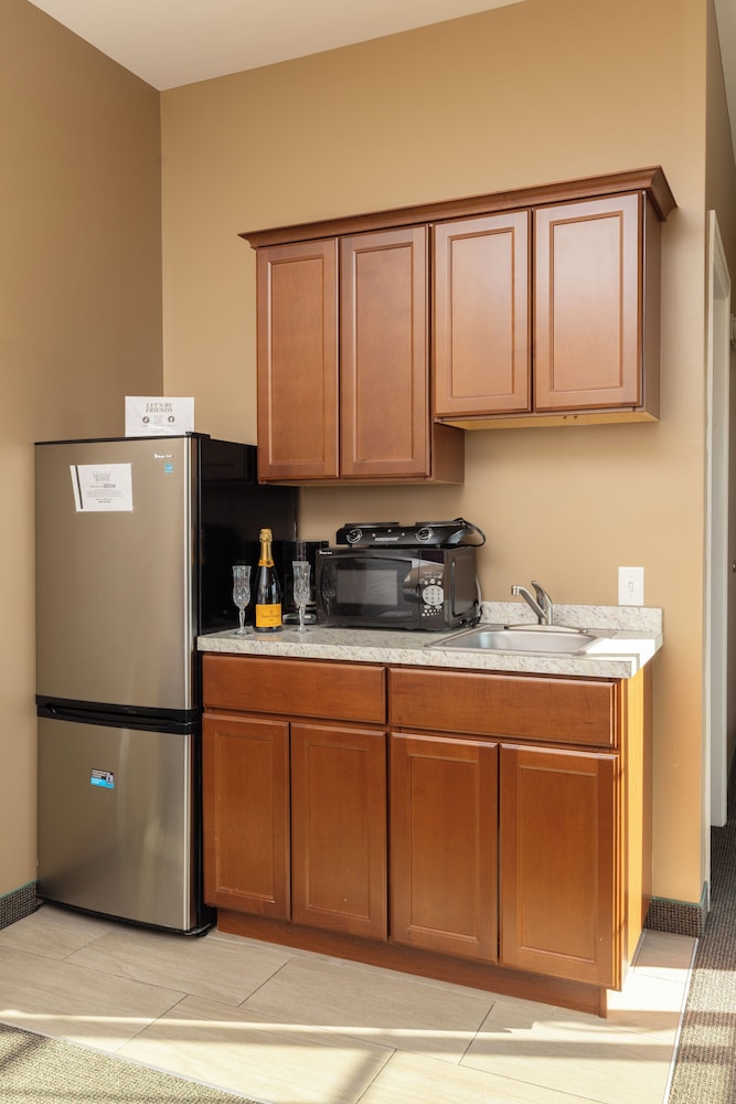 Brinton Suites - photo 41
