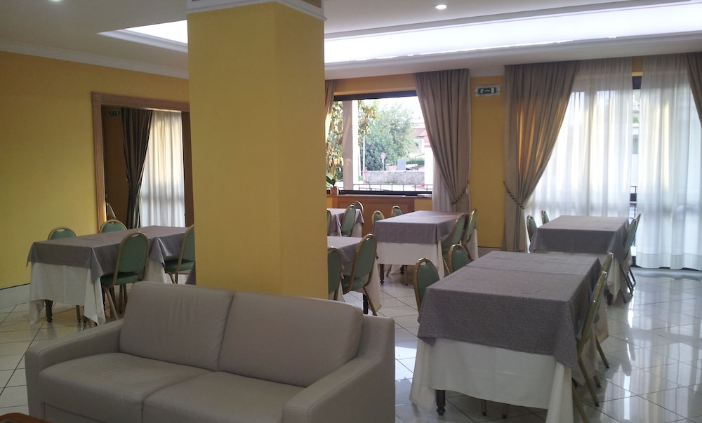 Hotel Valentino — Sora — photo 4