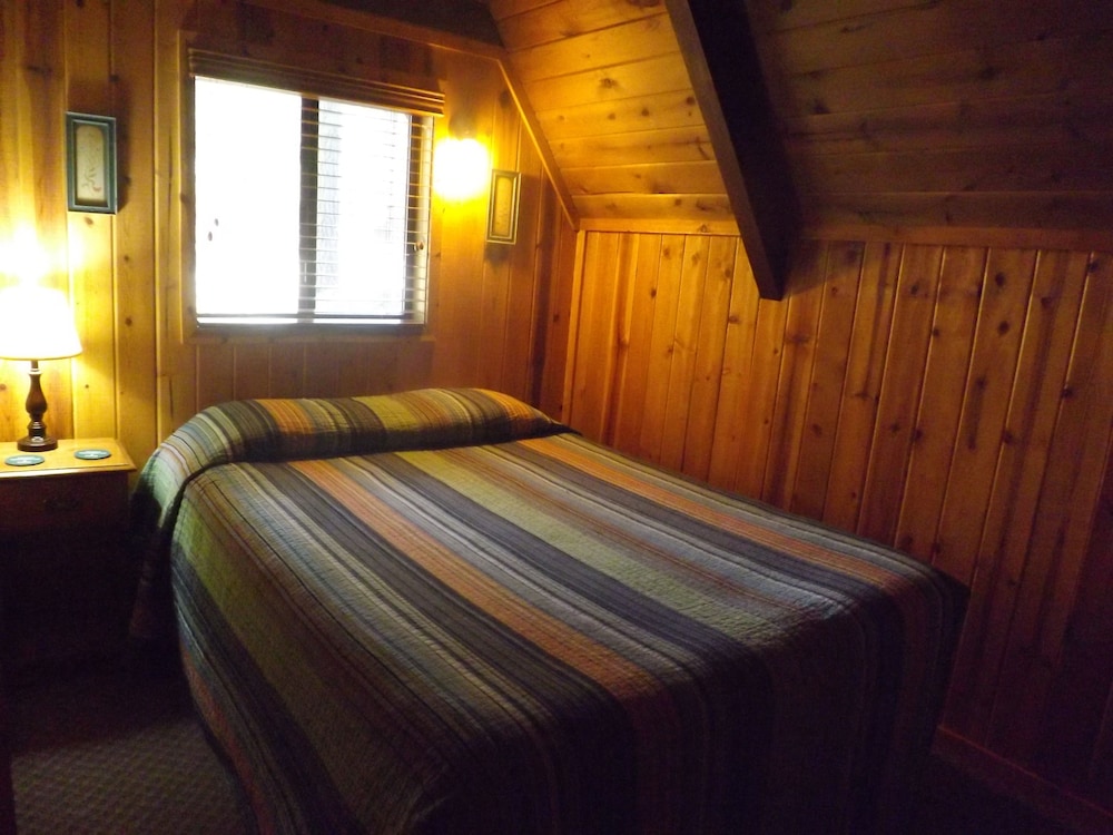 Arizona Mountain Inn and Cabins - photo 15