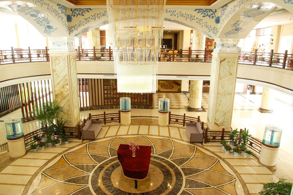Riverside Luxury Hotel — 4-Star Luxury Hotel in Guilin, People's Republic of China