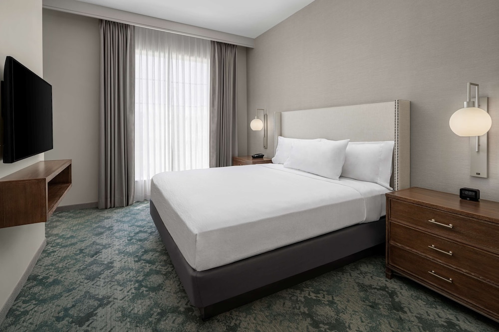 Embassy Suites by Hilton Charleston Harbor Mt. Pleasant - photo 8